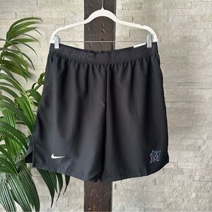 Nike MLB Miami Marlins Standard Fit Black Shorts Size XL New with Tags